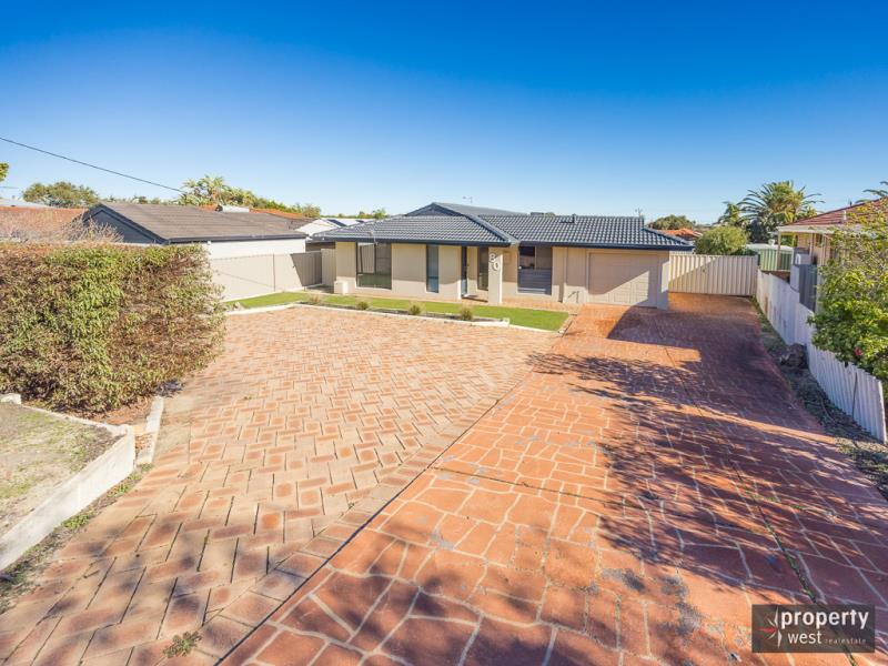 80 BRIDGEWATER DR, KALLAROO WA 6025, 0部屋, 0バスルーム, House