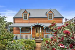 158 Forest Road, West Hobart