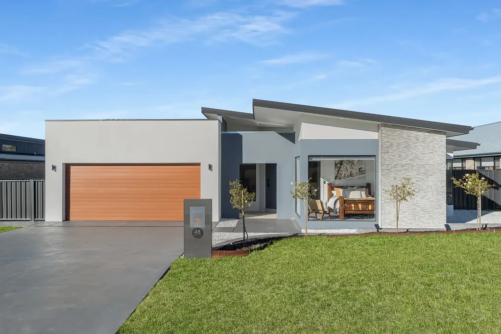 Orange 4房  Spacious, stylish, and perfectly positioned for family living