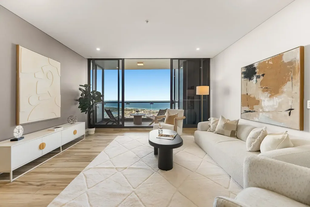 Southport 2房  Stunning Ocean & Broadwater Views |Spacious 2-Bedroom Apartment with Dual Balconies