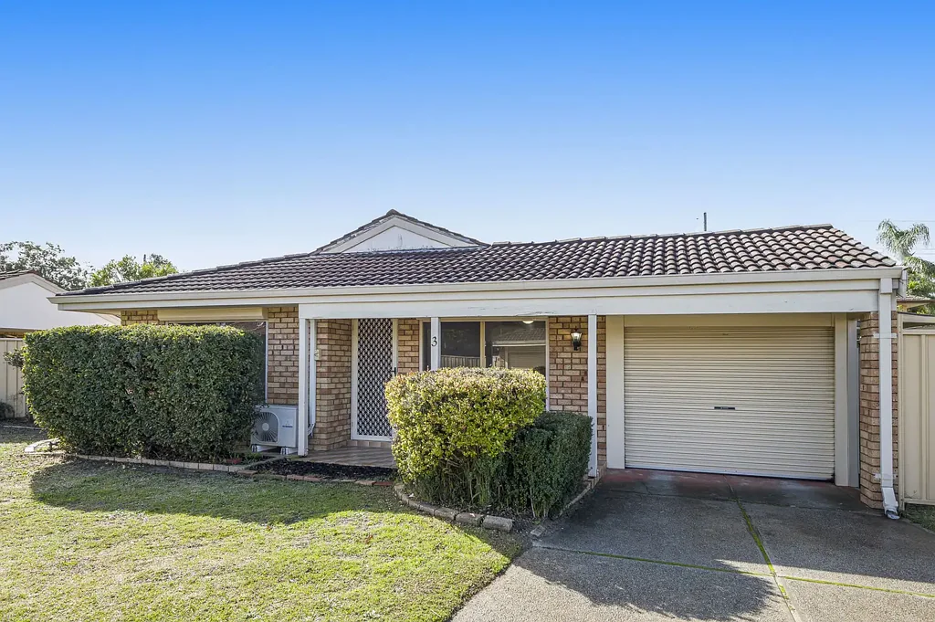 Neat & Low-Maintenance Home in a Convenient Location