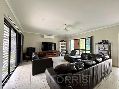 6 NOLAN ST, MAREEBA QLD 4880, 0 રૂમ, 0 બાથરૂમ, House
