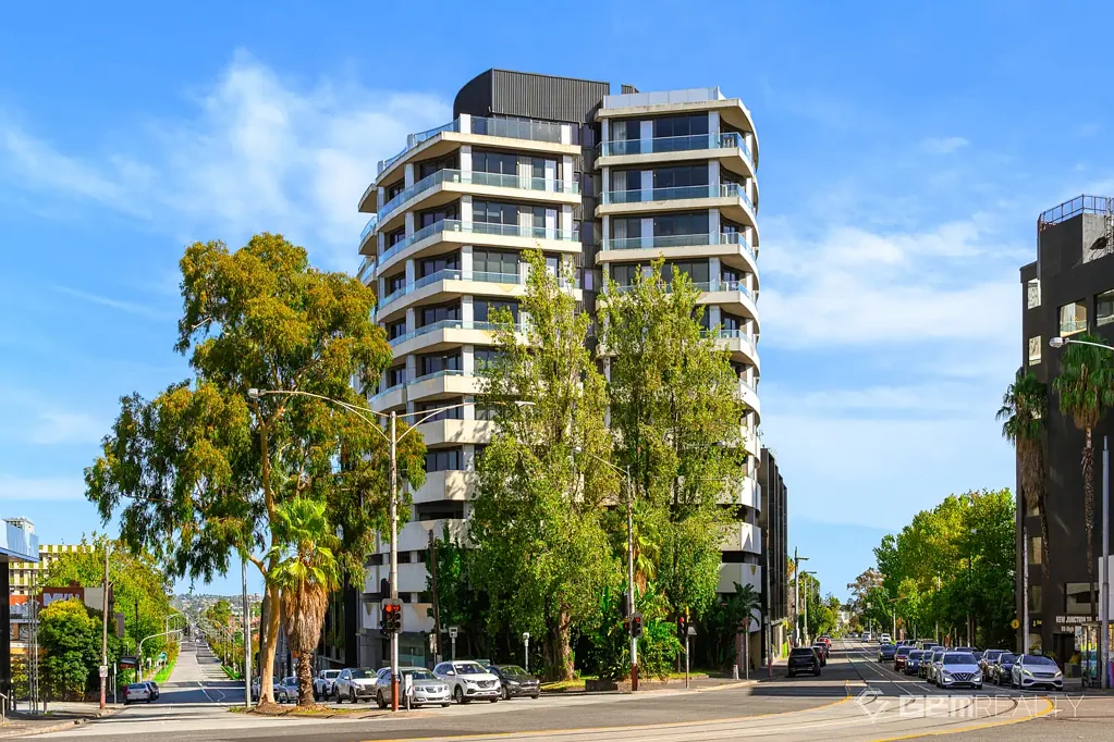 Kew 1ห้องนอน Stylish Living in the Heart of Kew Junction