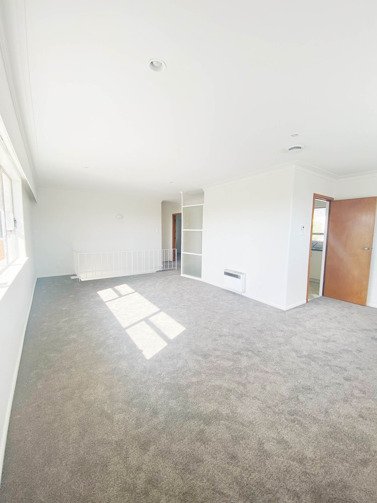 3/2 Olsen Avenue, Hillsborough, Auckland, 2 રૂમ, 1 બાથરૂમ