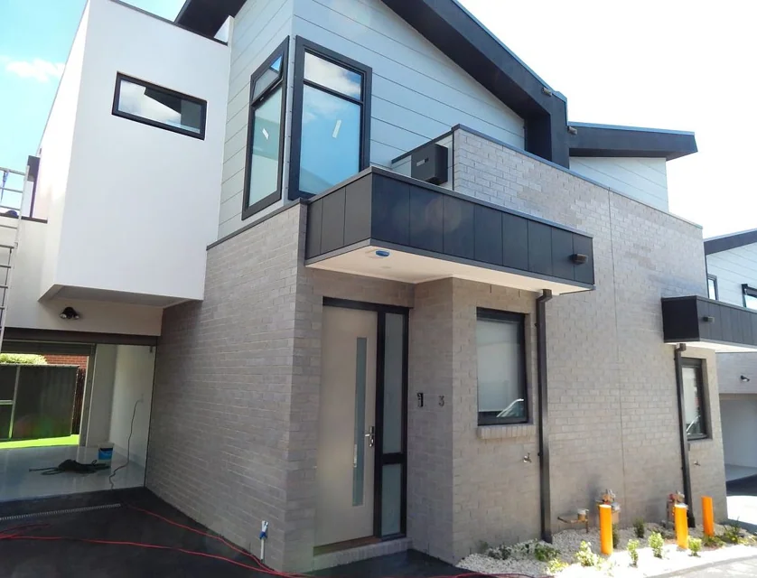 4/10-12 Erskine Avenue, Reservoir, North Melbourne, 3房, 2浴, Townhouse