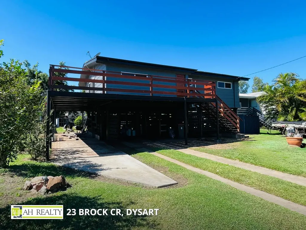 Dysart 3房  GREAT RETURNS - NEWLY RENOVATED & SPACIOUS WITH HUGE SHED & TIMBER DECK!