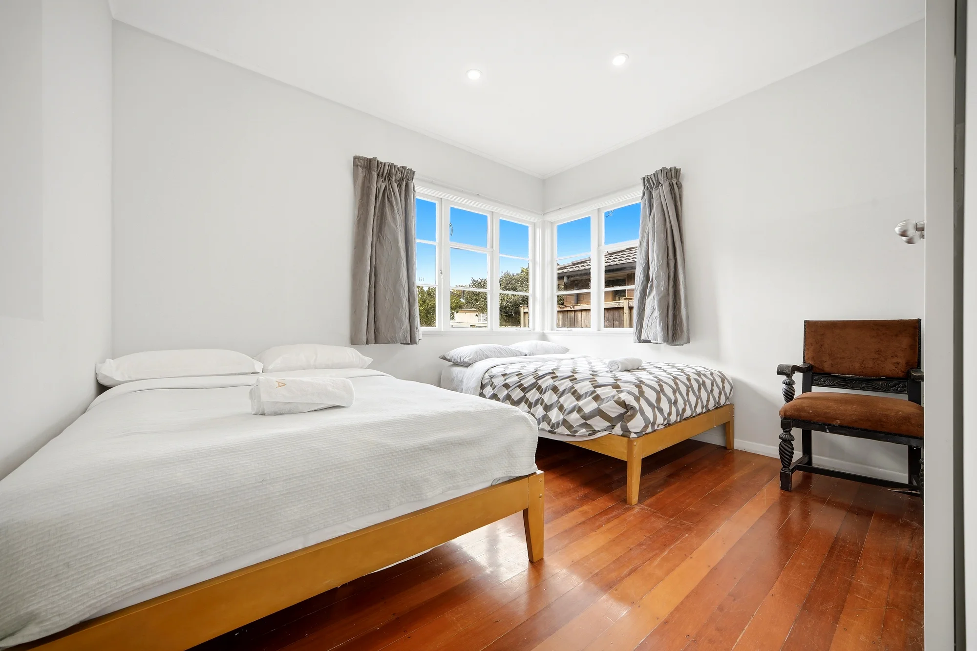 8 Renton Road, Mount Albert, photo 5
