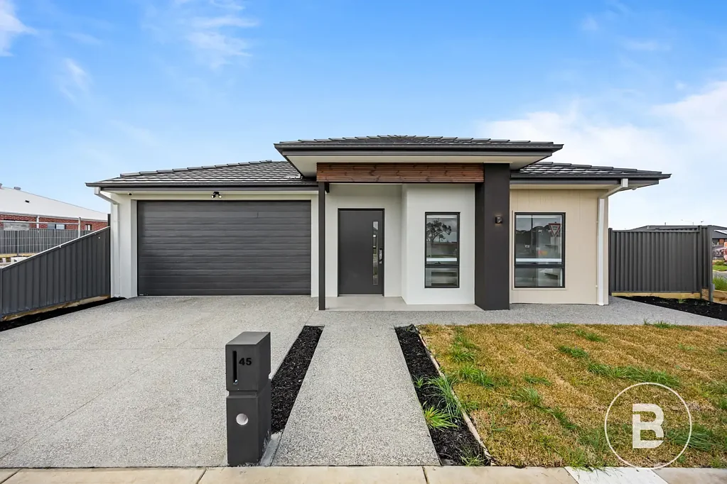 Delacombe 3બેડરૂમ MODERN, LOW-MAINTENANCE LIVING WITH FLEXIBLE LIFESTYLE APPEAL