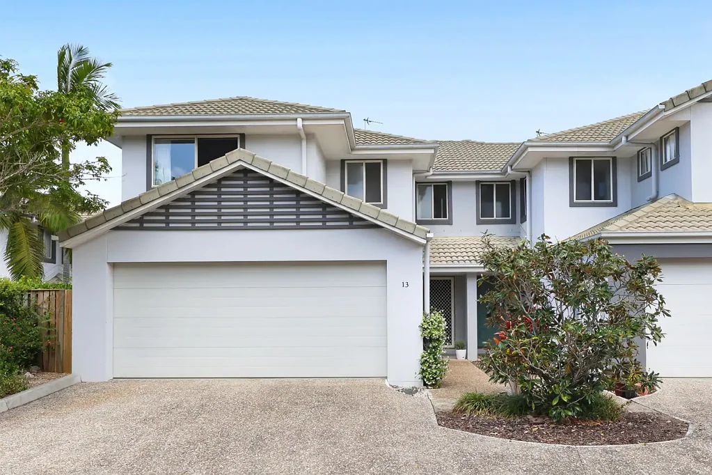 Oxenford 3房  RARE OPPORTUNITY - SPACIOUS 3 BEDROOM TOWNHOUSE IN A DESIRED LOCATION