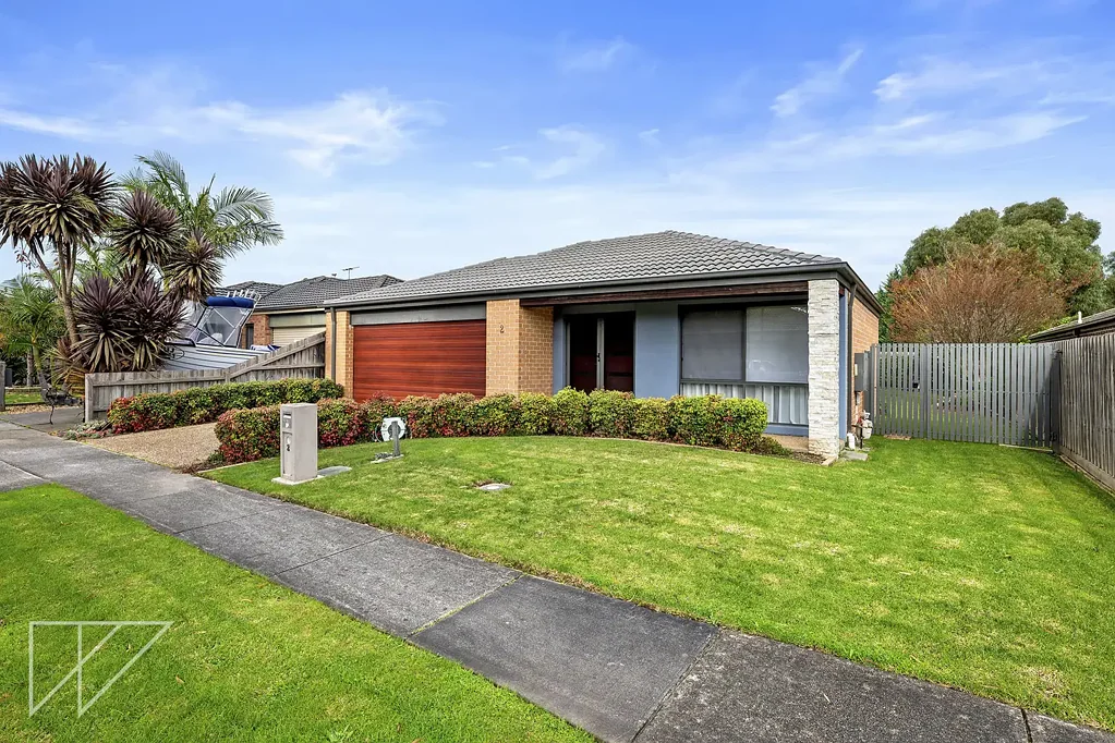 Drouin 4침실 Immaculate Family Living in a Peaceful Setting