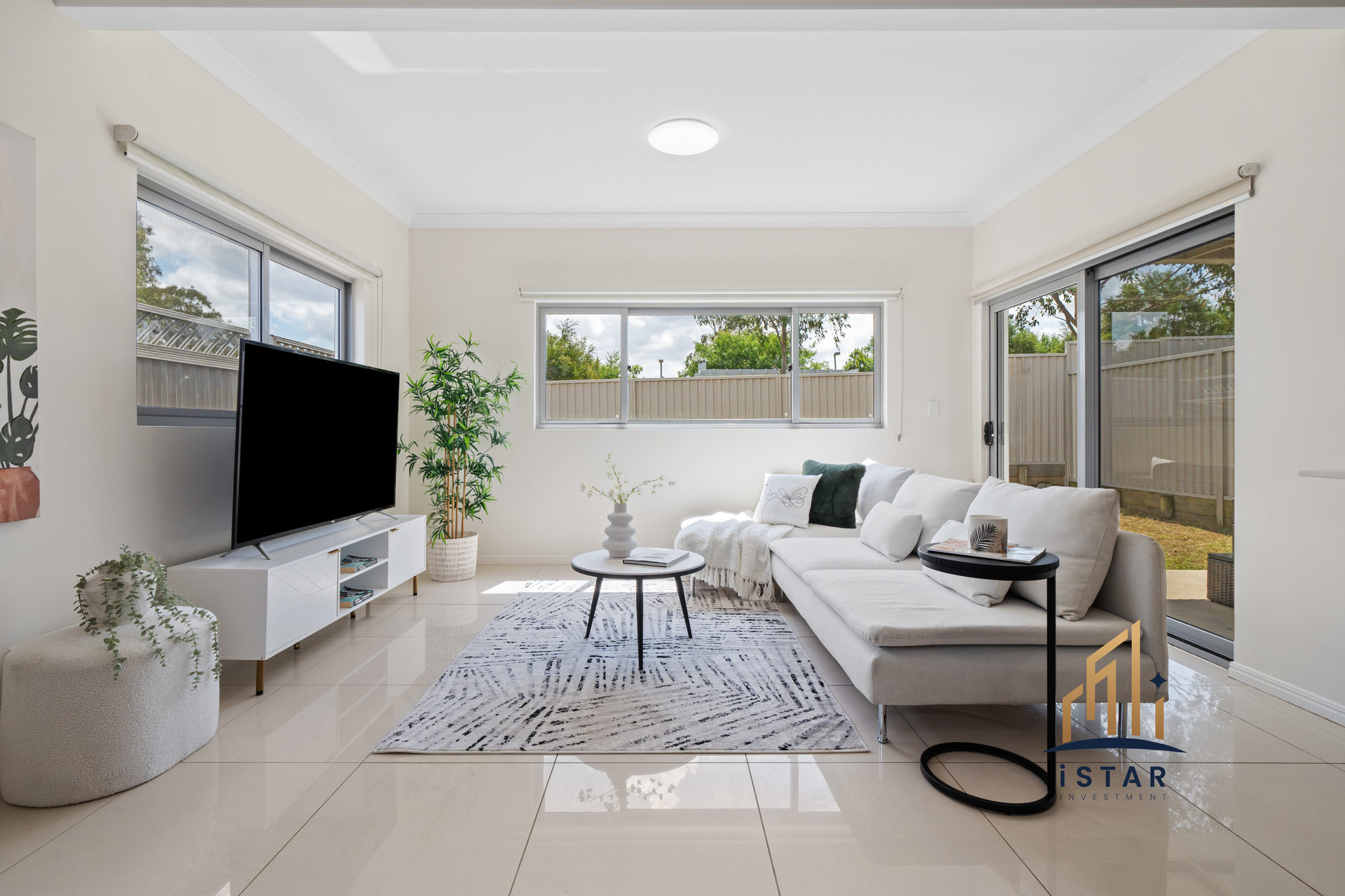 1 BOWAGA CCT, VILLAWOOD NSW 2163, 0部屋, 0バスルーム, House