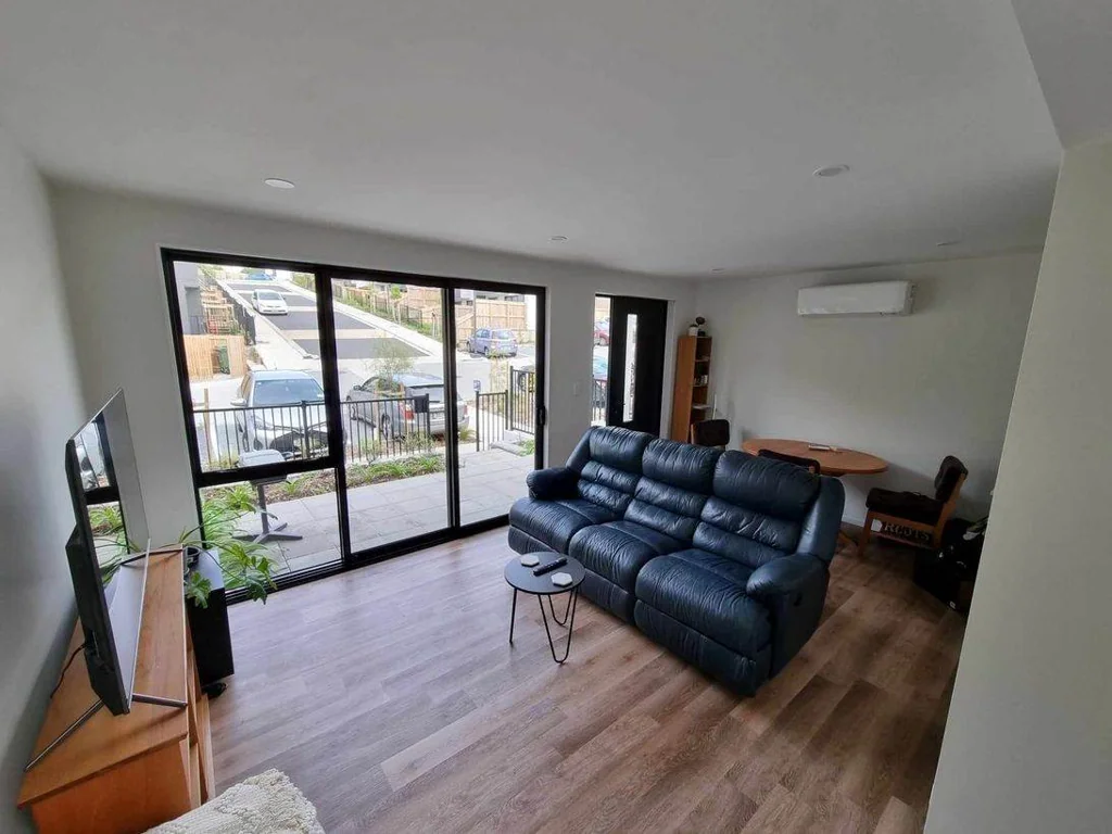 Funished Family home with a great location!