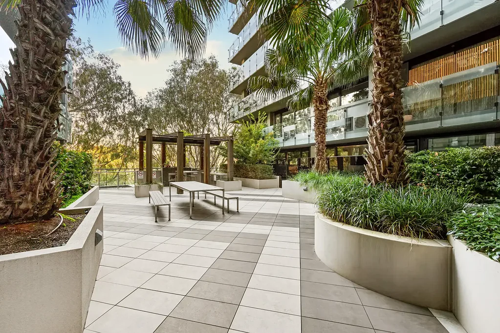 Abbotsford 2chambre Prestigious By Design, Envied Lifestyle Guaranteed
