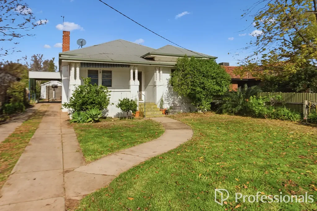 Turvey Park 3Moenga Big Block, Big Potential in Sought-After Turvey Park