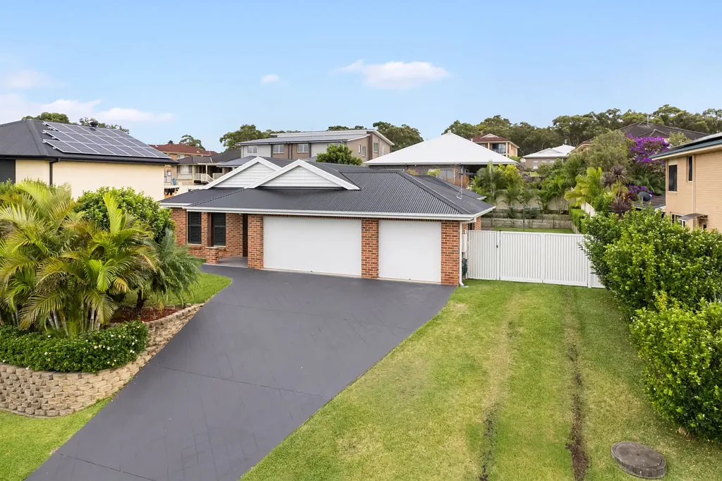 27 Shiraz Drive, Bonnells Bay, NSW 2264