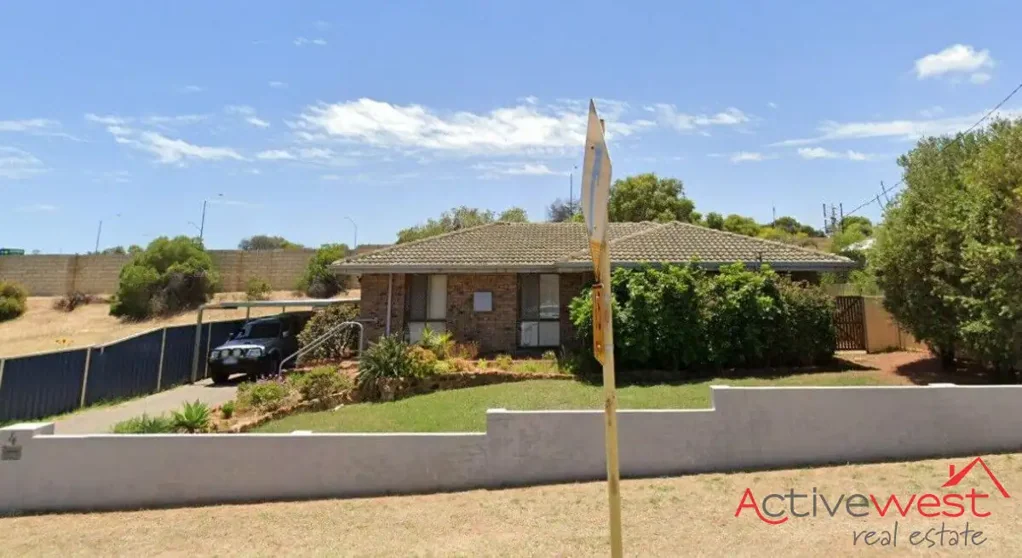 4 Glass Crescent, Mahomets Flats, WA 6530