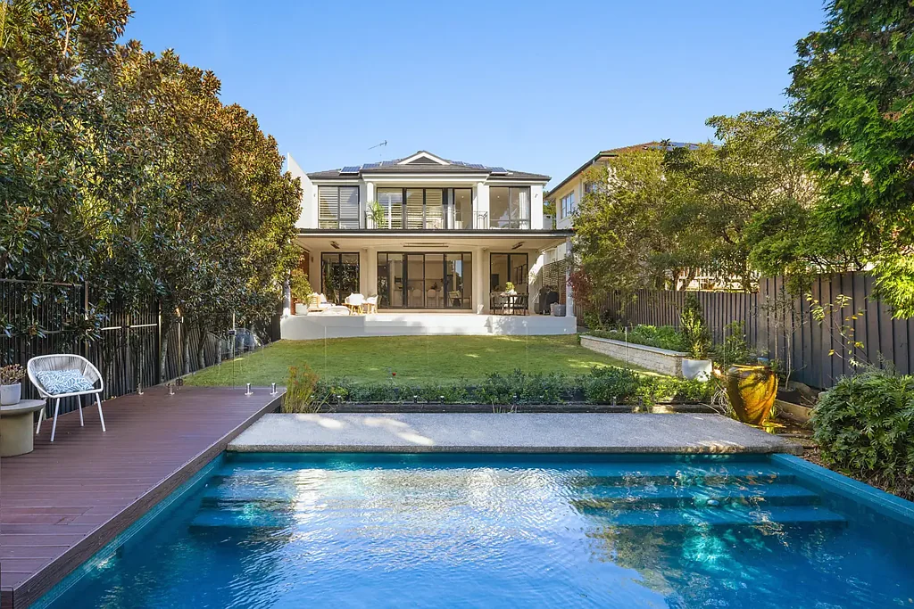 15 Coles Road, Freshwater, NSW 2096