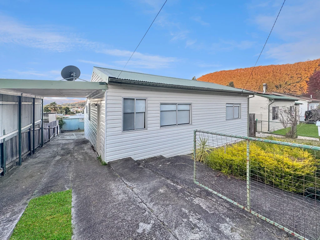 6 Fourth Street South Littleton, Lithgow, NSW 2790