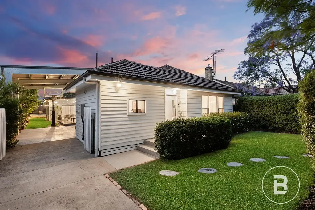 Kennington 5 Slaapkamer The Perfect Blend of Tradition and Contemporary Comfort