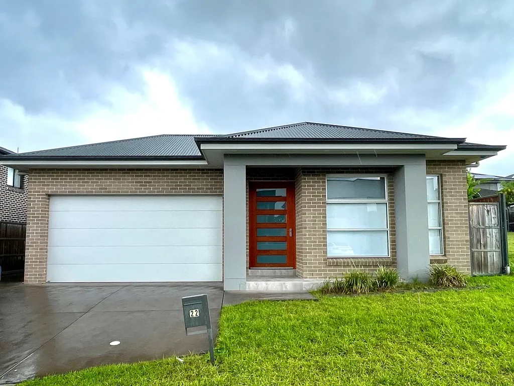 Modern and Stunning Family Home in a Quiet Pocket of Caddens!