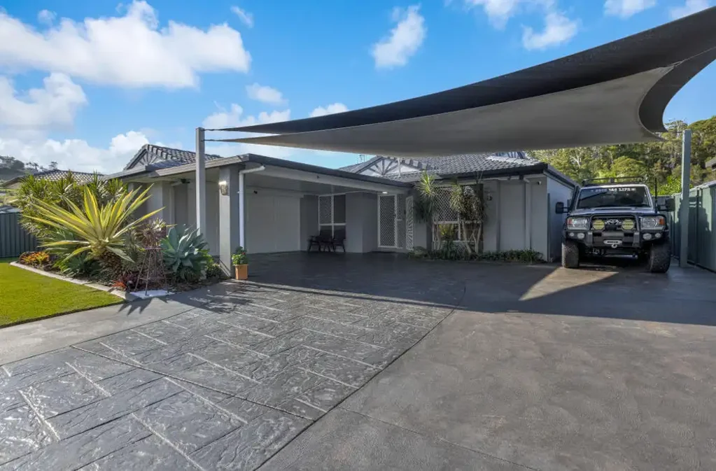 9 Vintage Lakes Drive, Tweed Heads South, NSW 2486