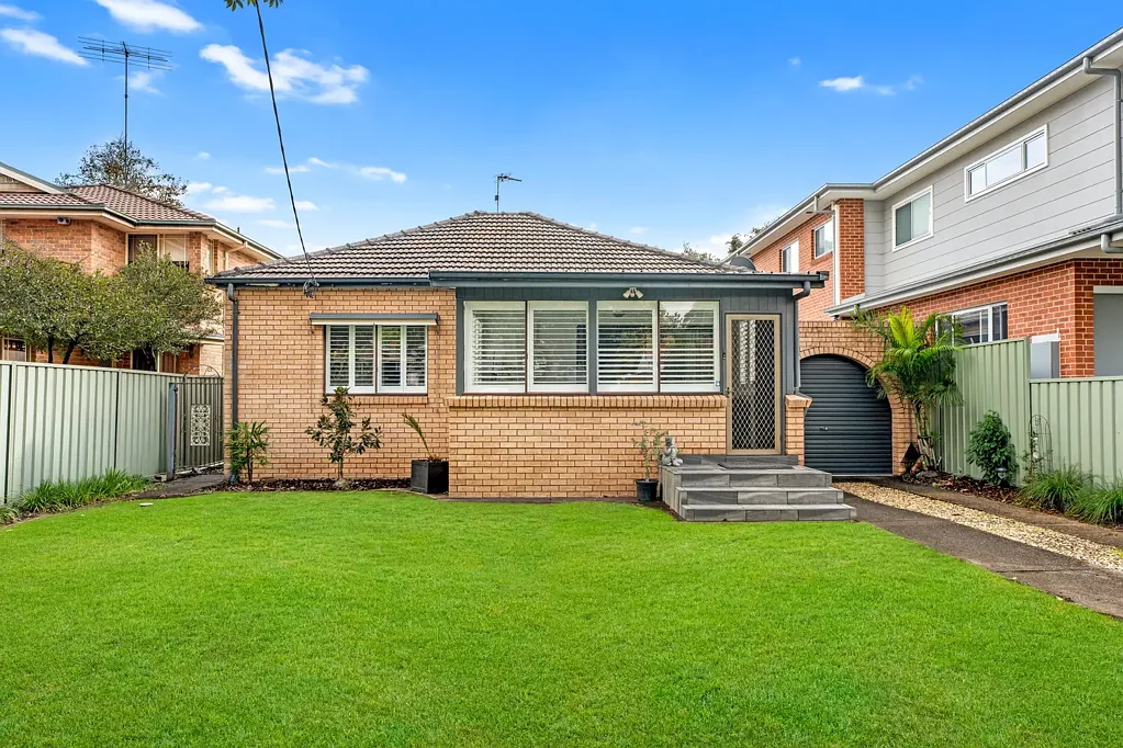 Penrith 2ਬੈੱਡਰੂਮ Zoned R3 - Walk to Coles and Station