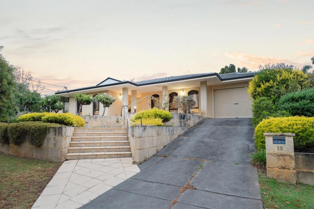 15 Alsace Street, Carine, WA 6020