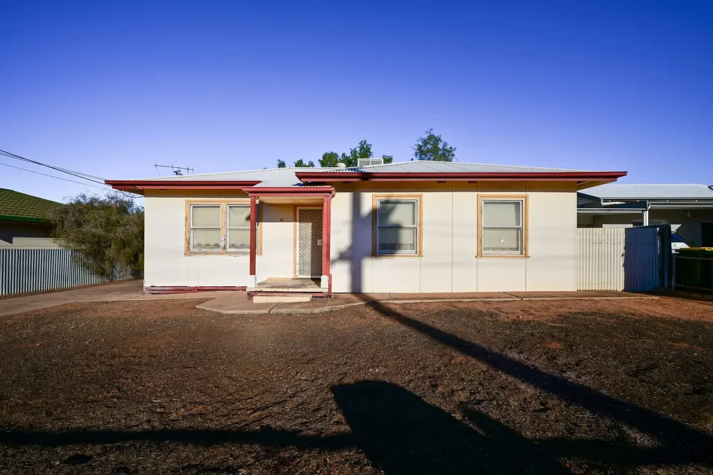 Port Augusta 3chambre Perfect renovation or investment project in a quiet neighbourhood