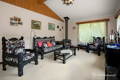 ਰਹਿਣ ਵਾਲਾ ਕਮਰਾ - 16 Station Road, Warburton, VIC 3799