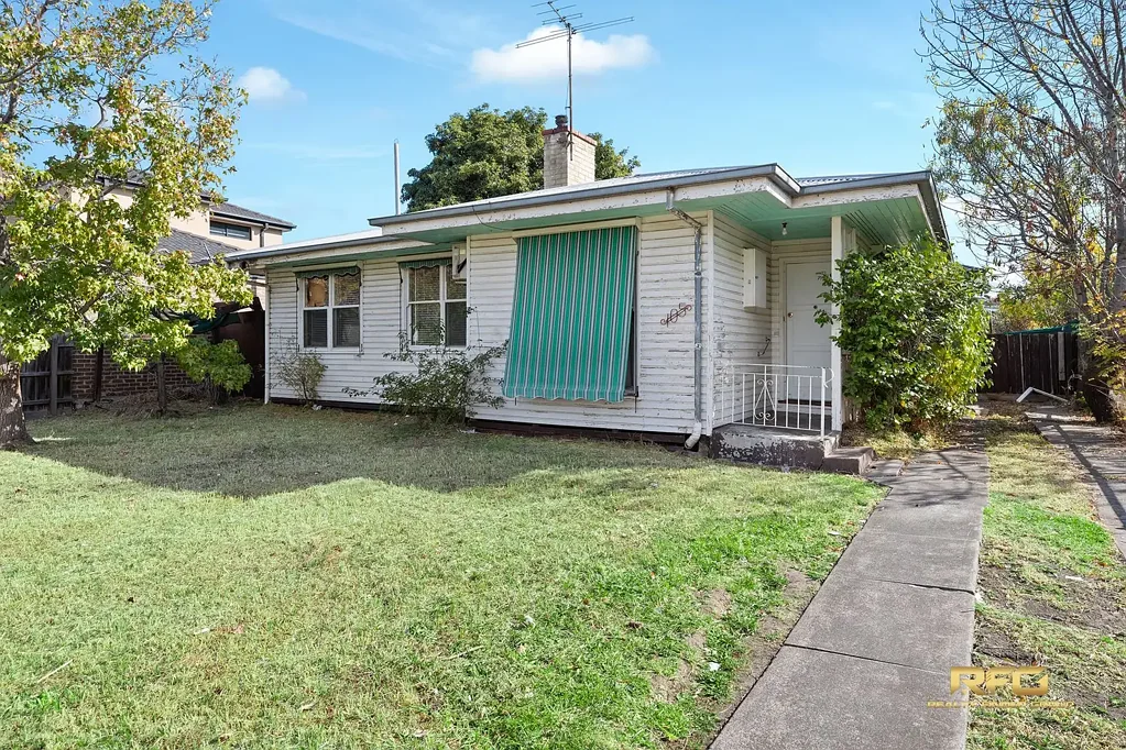 Braybrook 3Zimmer Prime Location, Potential & Possibility - The Perfect Braybrook Package