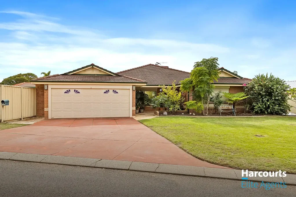 42 Timberlane Loop, Cooloongup, WA 6168