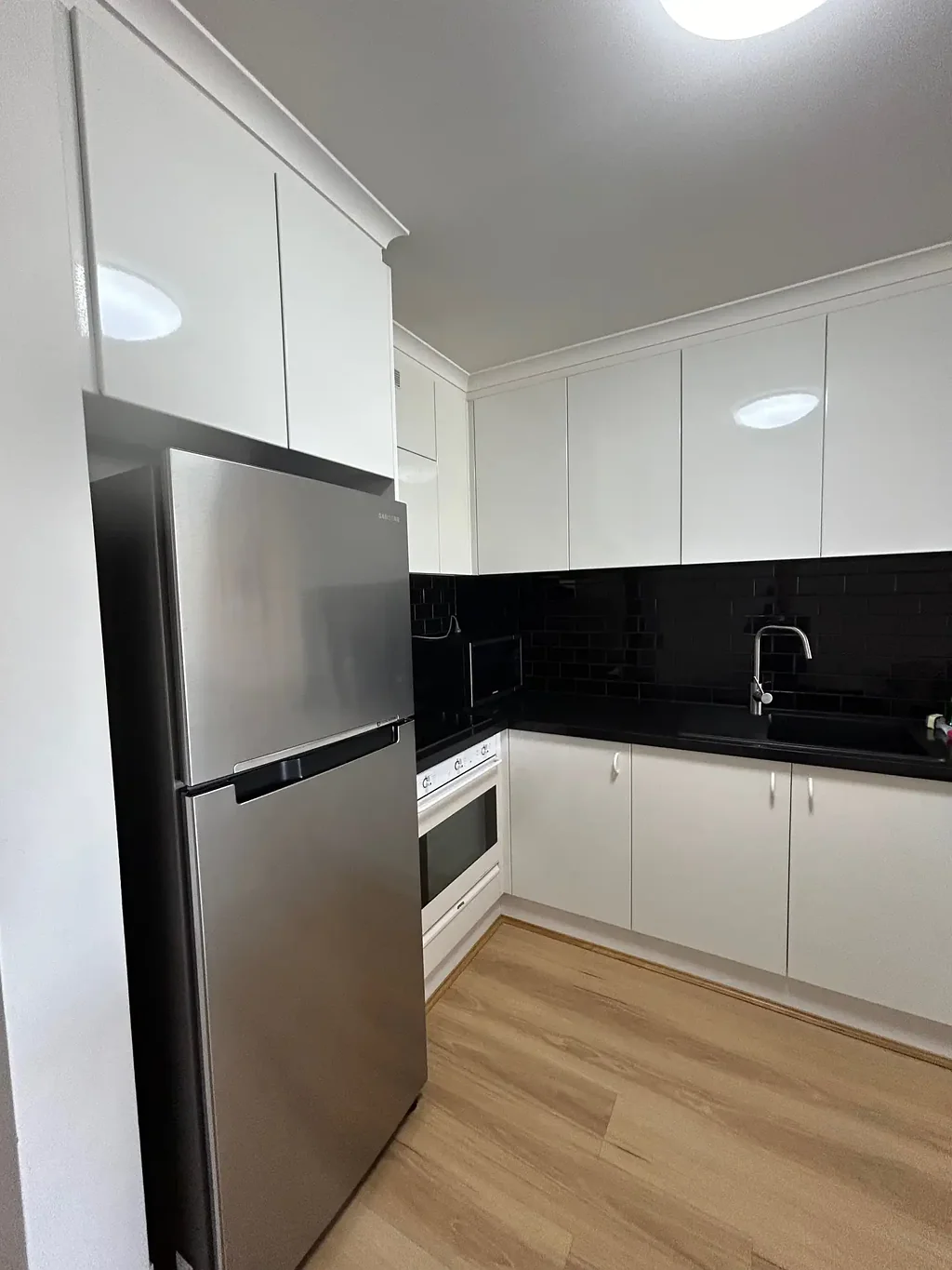 Modern Apartment Living in a Prime Inner-City Location