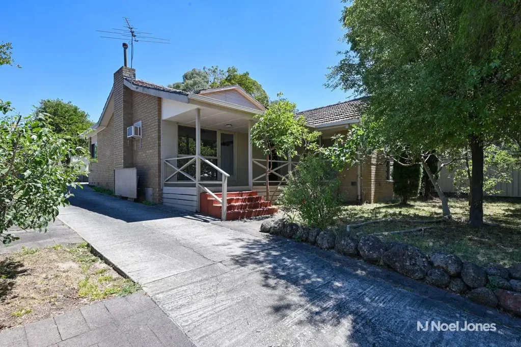 Spacious Blackburn Home with Water Usage Included