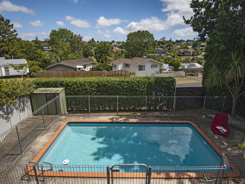 51 Robbies Road, Cockle Bay, Auckland - Manukau, 4 ห้องนอน, 0 ห้องน้ำ