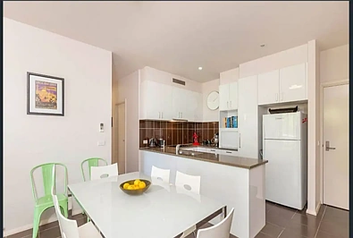 10/18 De Burgh Street, Lyneham, ACT 2602, 2 Schlafzimmer, 2 Badezimmer, Apartment