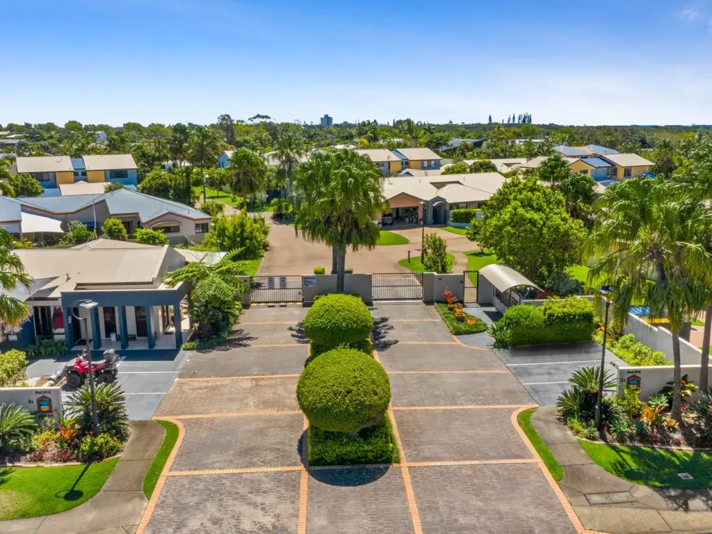 30/9A Browning Boulevard, Battery Hill, QLD 4551
