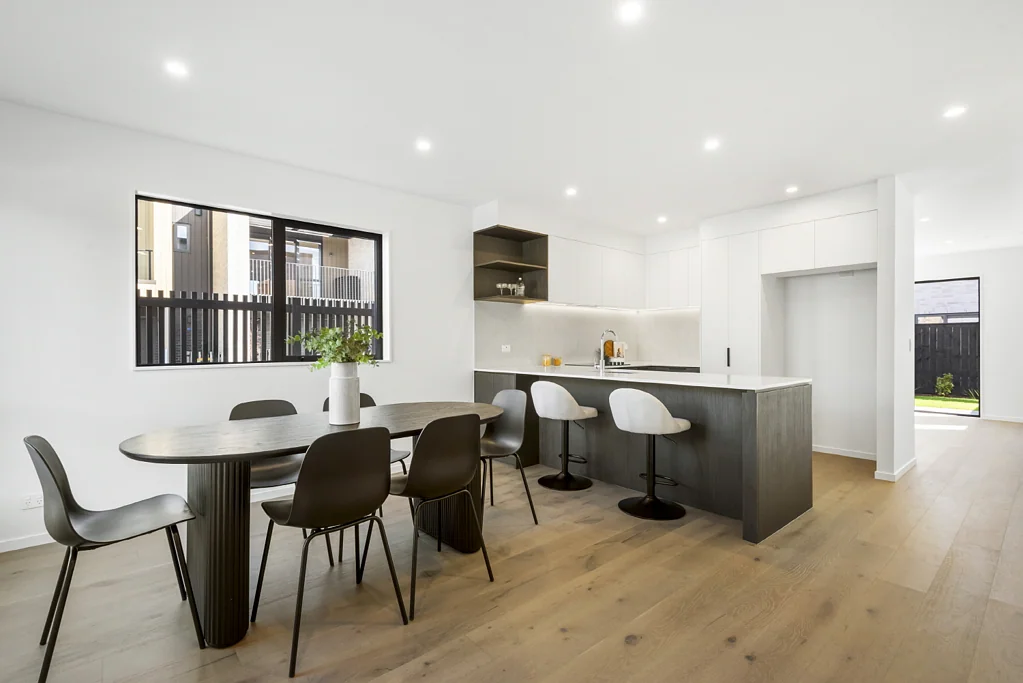 Three Kings 3房  Lifestyle Living Moments from the CBD