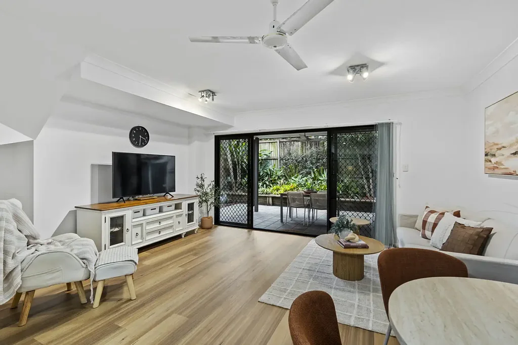 Yeronga 3Habitaciones Stylish, Low-Maintenance Living in Prime Yeronga