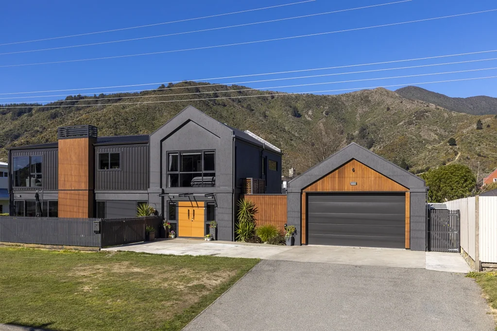 15 Beach Road, Waikawa, Marlborough