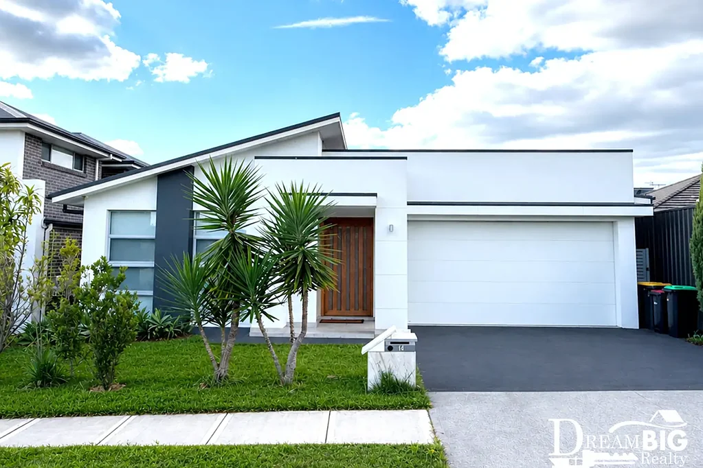 Luxury Family Living with Outdoor Entertaining Excellence!