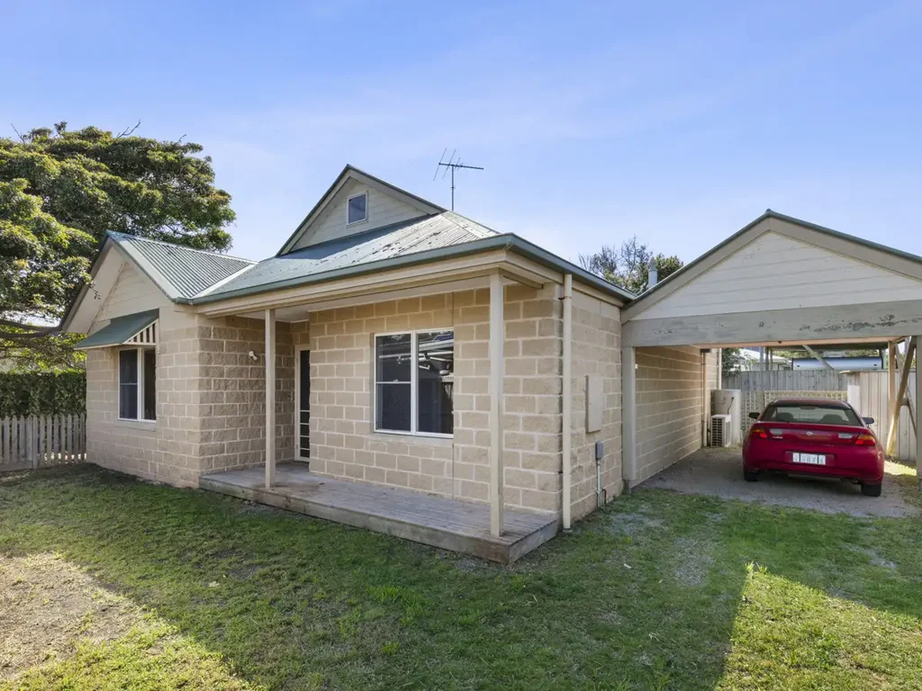 2/15 Hillcrest Drive, Point Lonsdale, VIC 3225
