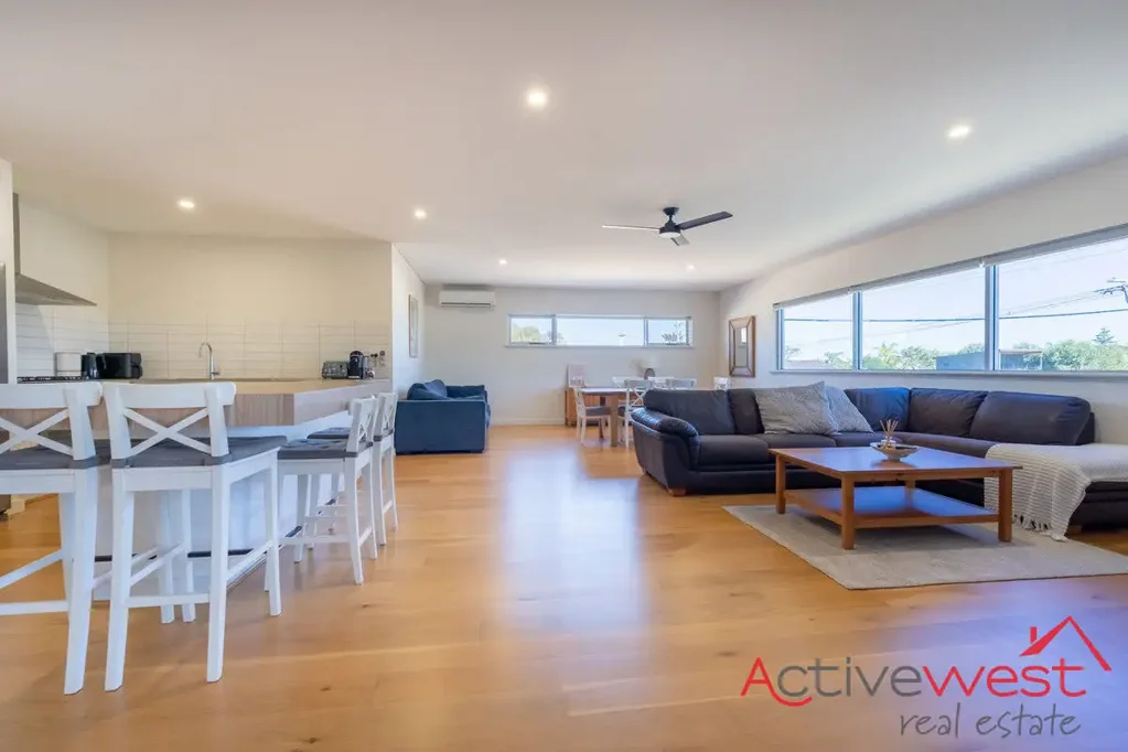 Beachlands 3कमरा Modern Coastal Convenience – Fully Furnished & Ready to Enjoy