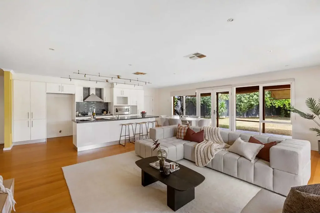 Four Bedrooms plus Study!