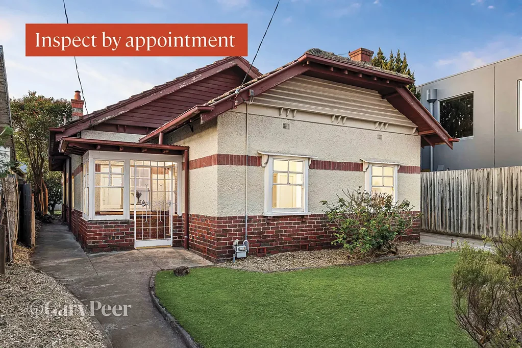 Caulfield North 3બેડરૂમ A solid opportunity in a prime position