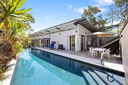 14 Adams Street, Sunshine Beach