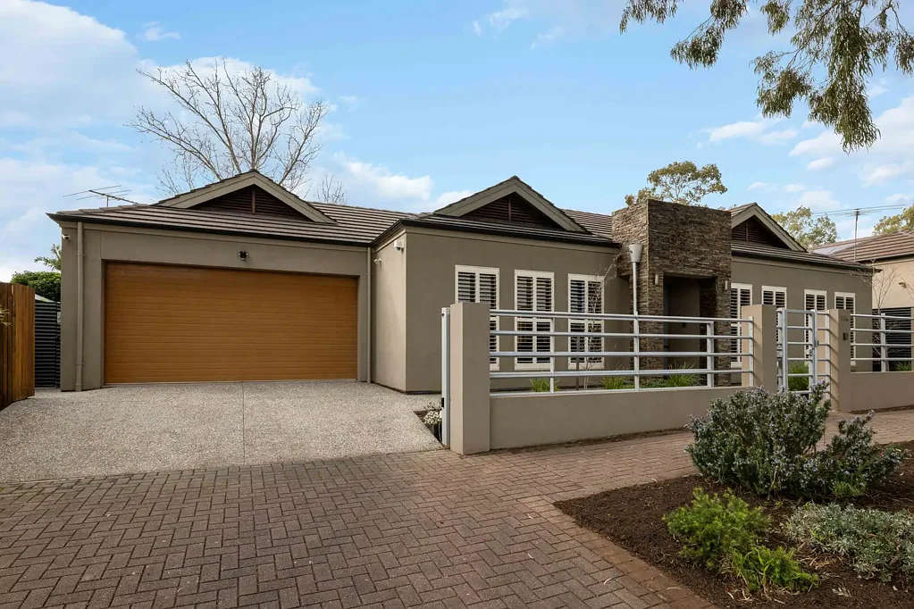 Glenunga 3બેડરૂમ Architecturally Designed Family Living in Glenunga