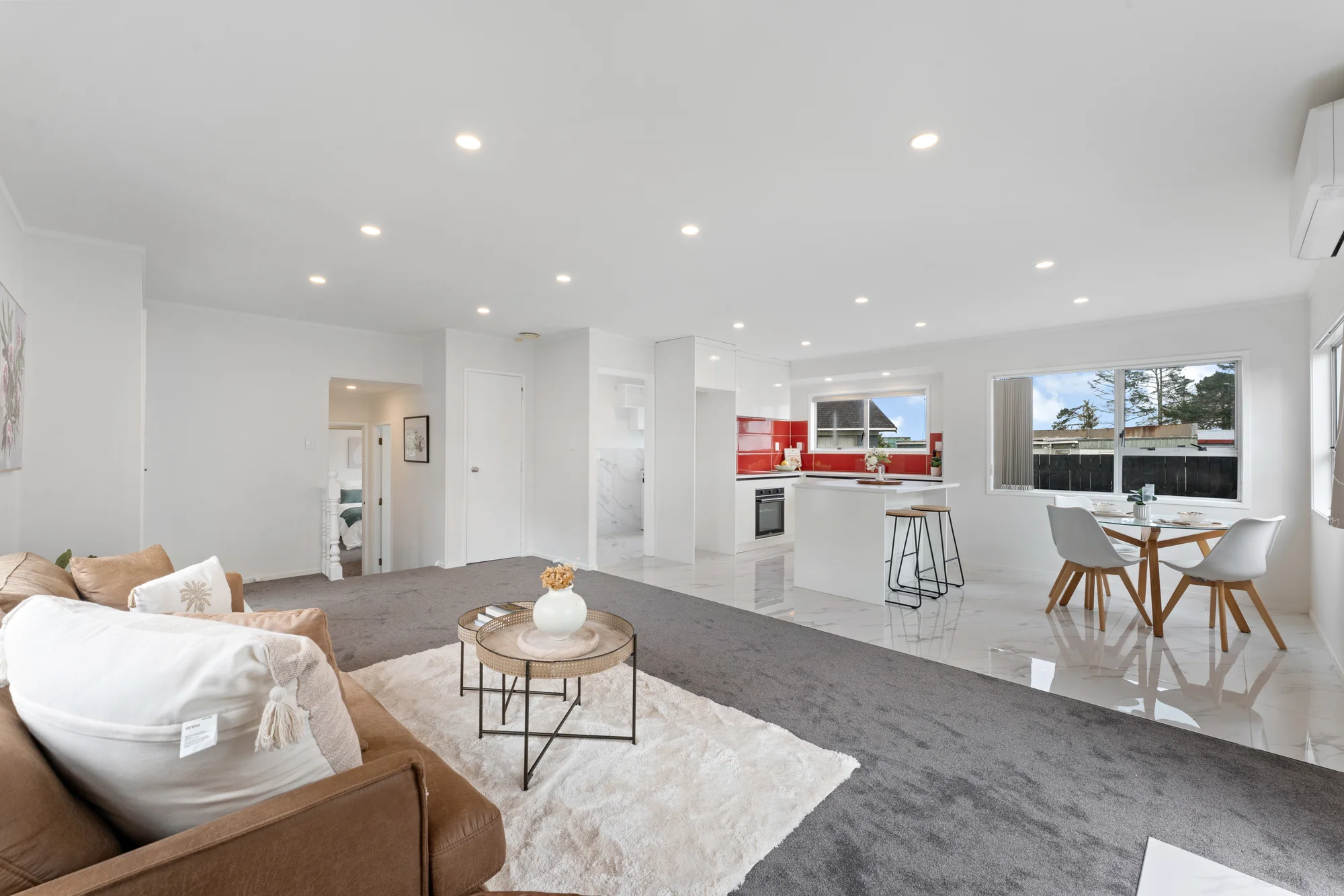 198 Hillside Road, Papatoetoe, Manukau City, Auckland, 5 chambres, 2 salles de bain, House