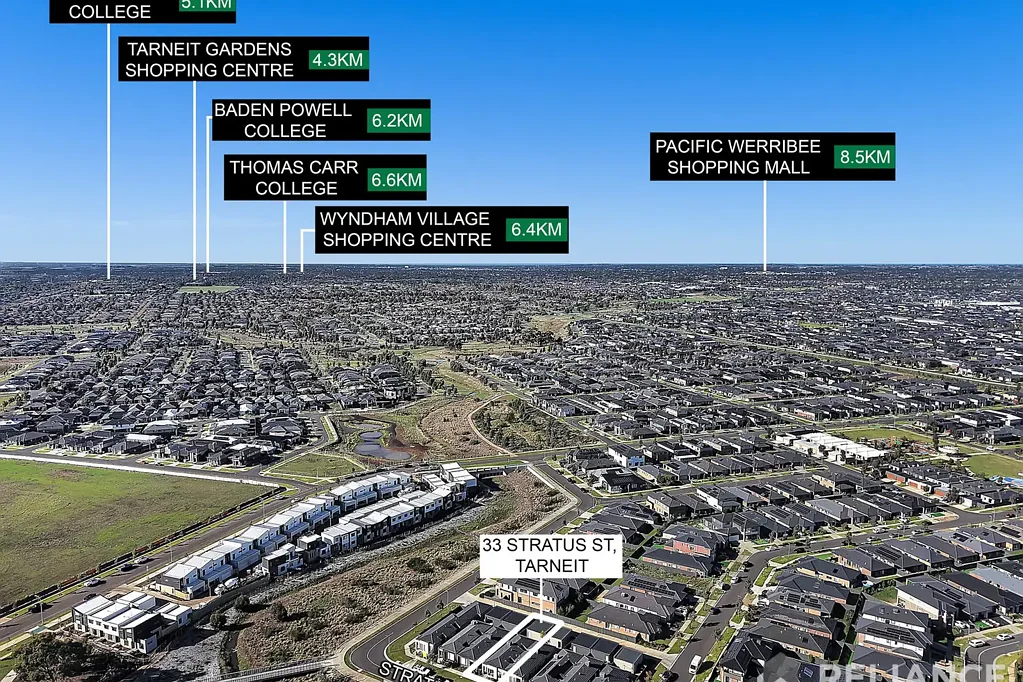 Tarneit 3ห้องนอน WALK TO SCHOOL , SHOPPING CENTRE AND CHILD CARE !!