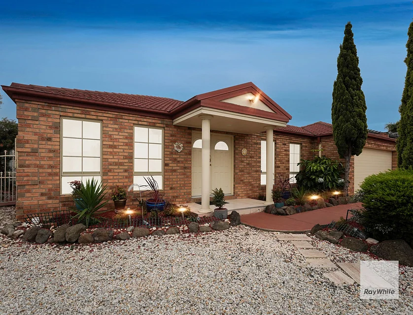 25 Moonie Close, Taylors Lakes, North West Melbourne, 5 Kuwarto, 2 Banyo, House