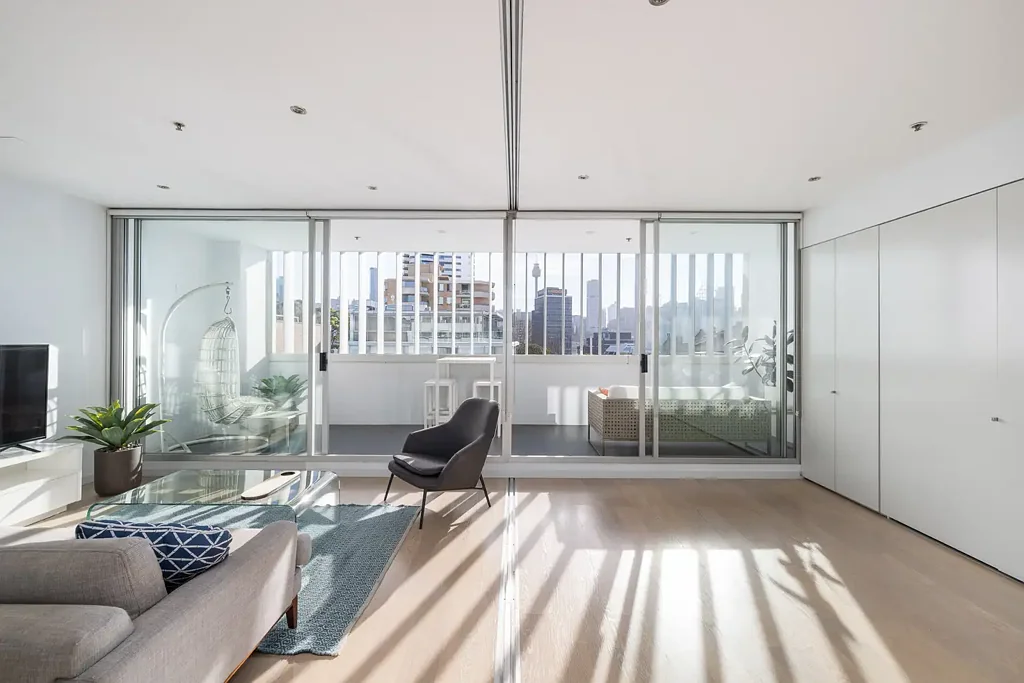 Darlinghurst 2房 灵活的现代住宅 / 凉廊式设计 / 'Top of the Town' Flexible contemporary home / loggia-style design / Top of the Town